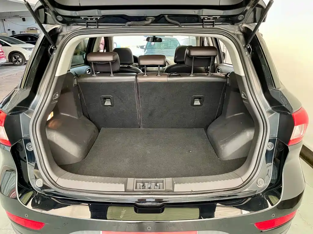 GAC Trumpchi GS4 2018 — фото 16