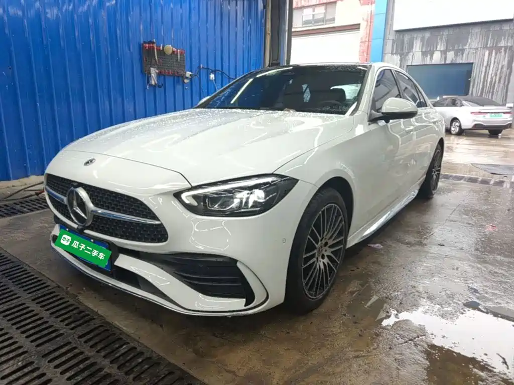 Mercedes-Benz C-Class 2022