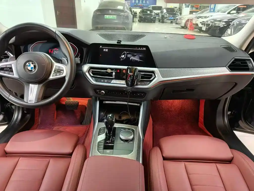 BMW 3 Series 2020