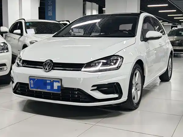 Volkswagen Golf 2016