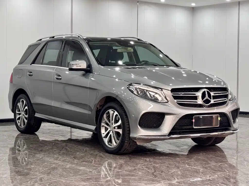 Mercedes-Benz GLE 2016 — фото 3