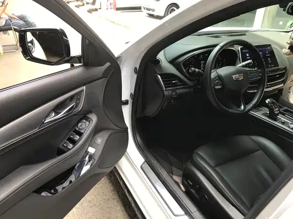 Cadillac CT5 2022