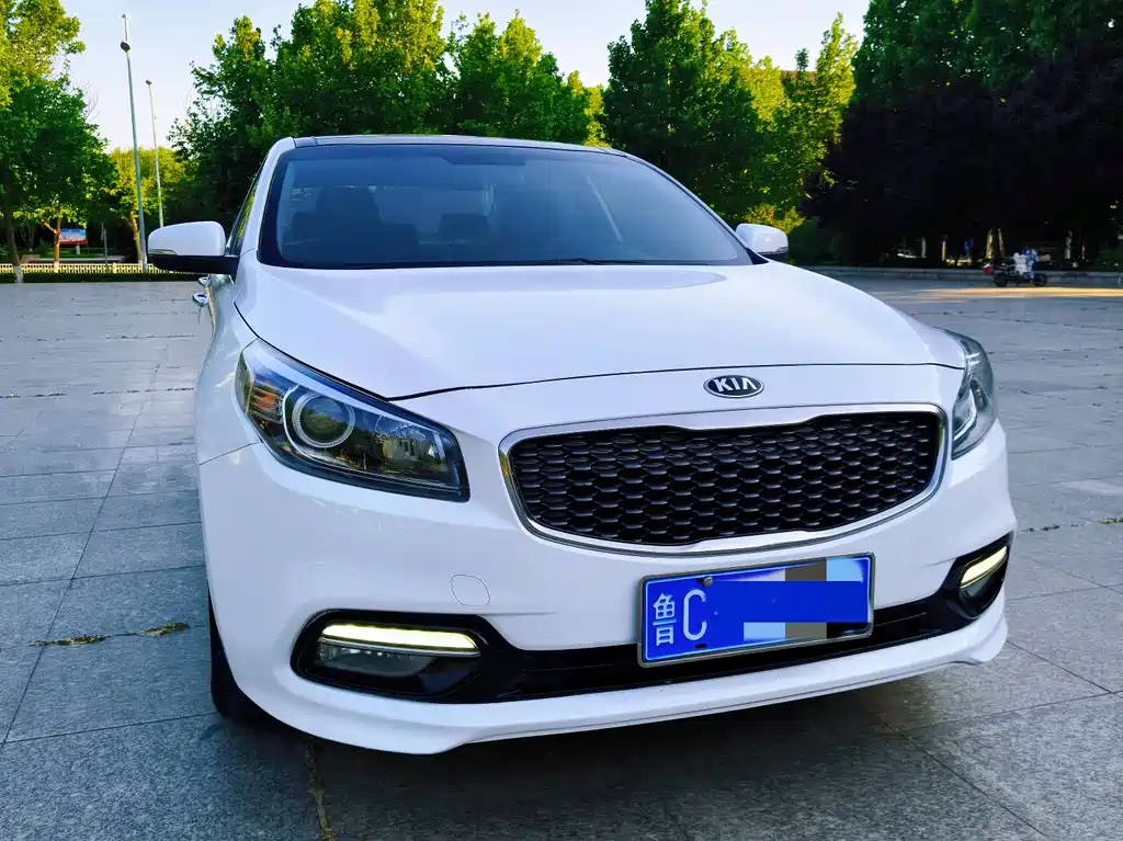 Kia K4 2015 — фото 11