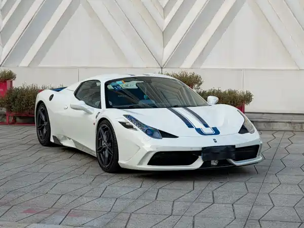 Ferrari 458 2013