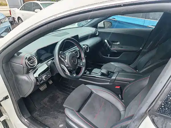 Mercedes-Benz CLA 2022