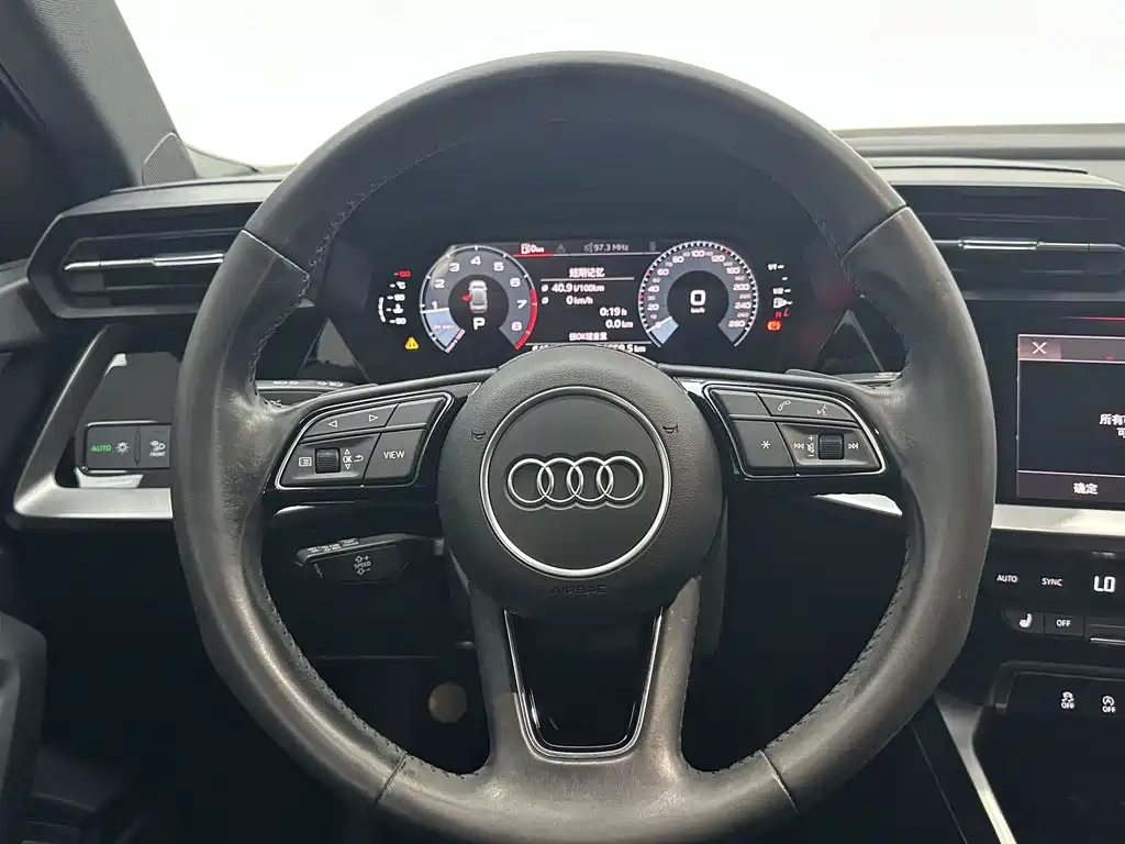 Audi A3 2022 — фото 12