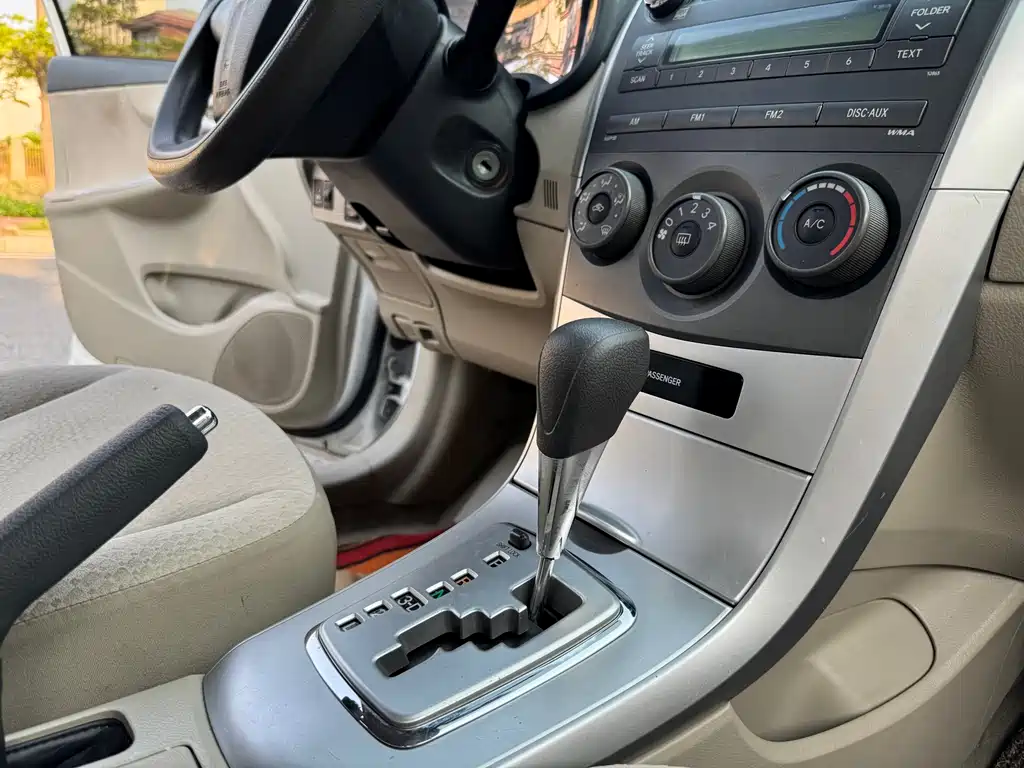 Toyota Corolla 2012