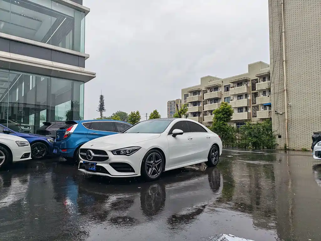 Mercedes-Benz CLA 2022 — фото 1