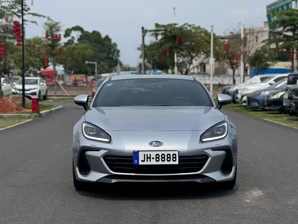 Subaru BRZ 2023 — фото 2
