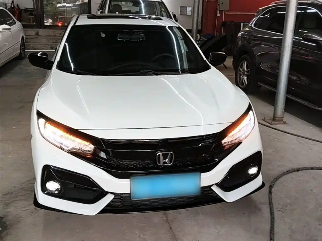 Honda Civic 2022 — фото 3