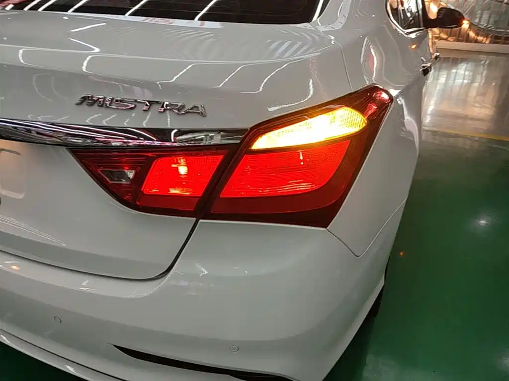 Hyundai Mistra 2019 — фото 8