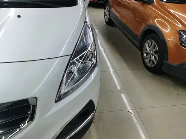 Peugeot 3008 2015
