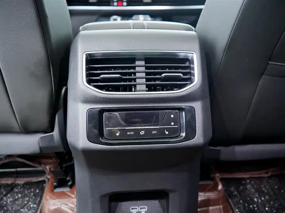 Volkswagen Talagon 2023 — фото 12
