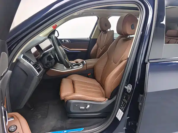 BMW X5 2021