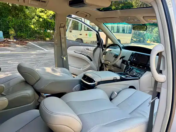 Toyota Previa 2014