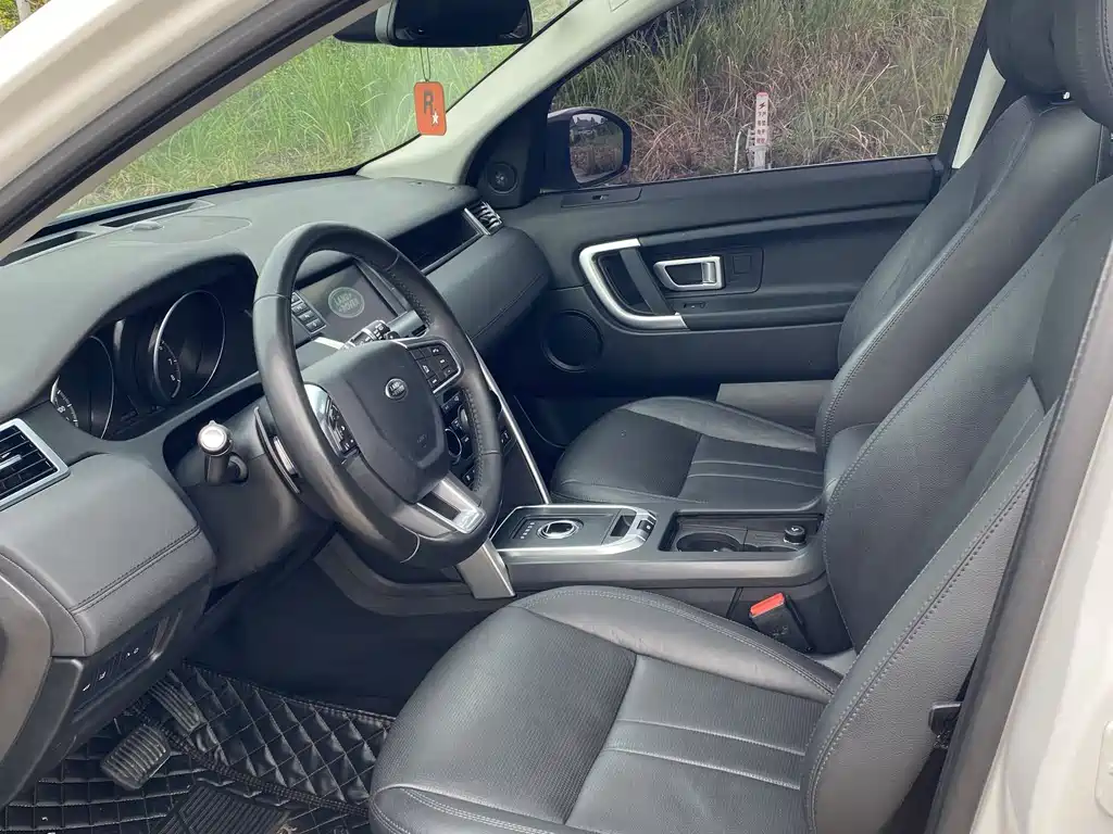 Land Rover Discovery Sport 2018 — фото 8