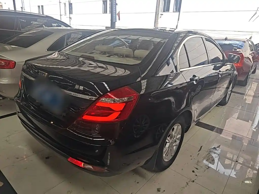 Geely Emgrand 2017