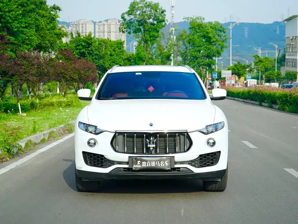 Maserati Levante 2017 — фото 2