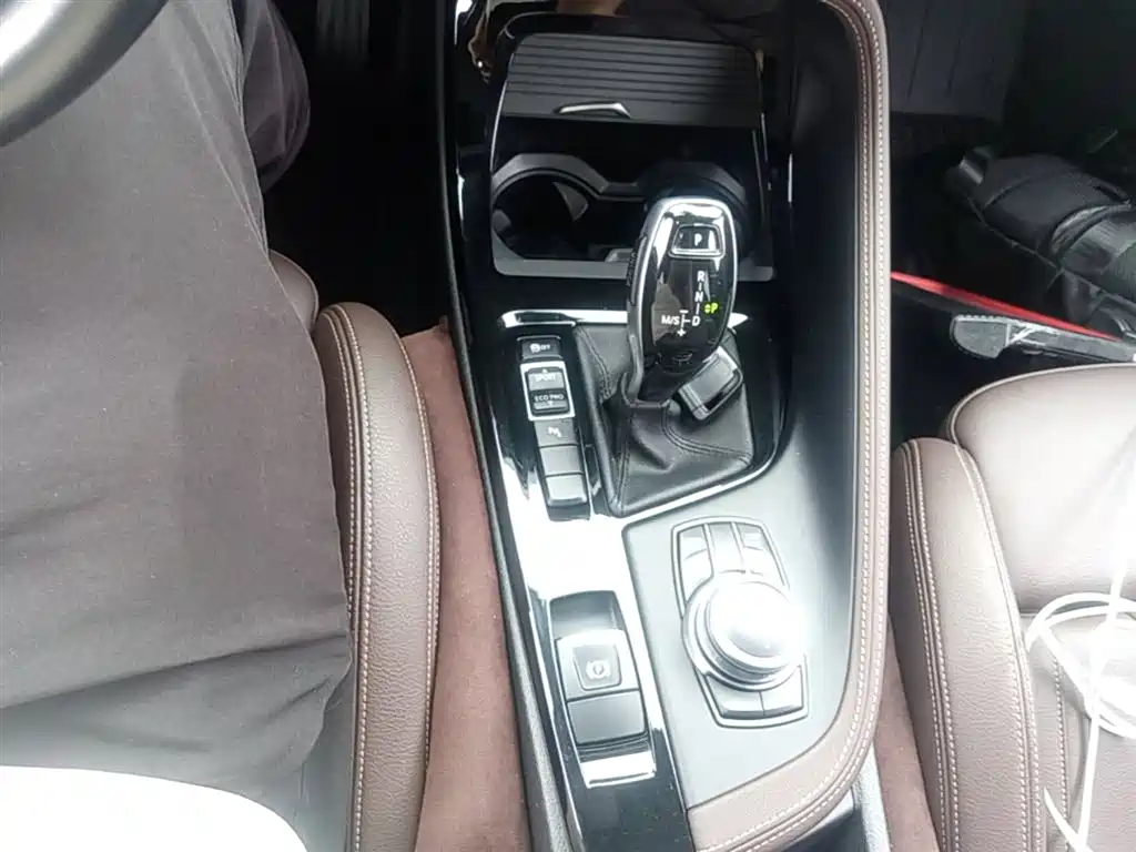 BMW X2 2020 — фото 14