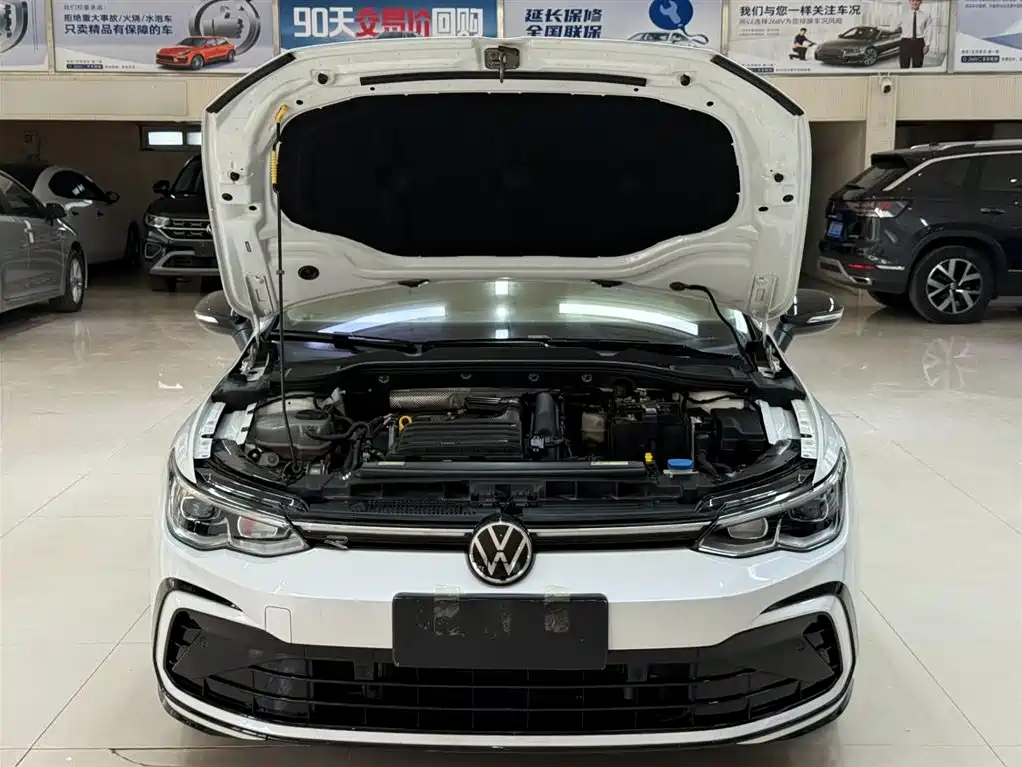 Volkswagen Golf 2022