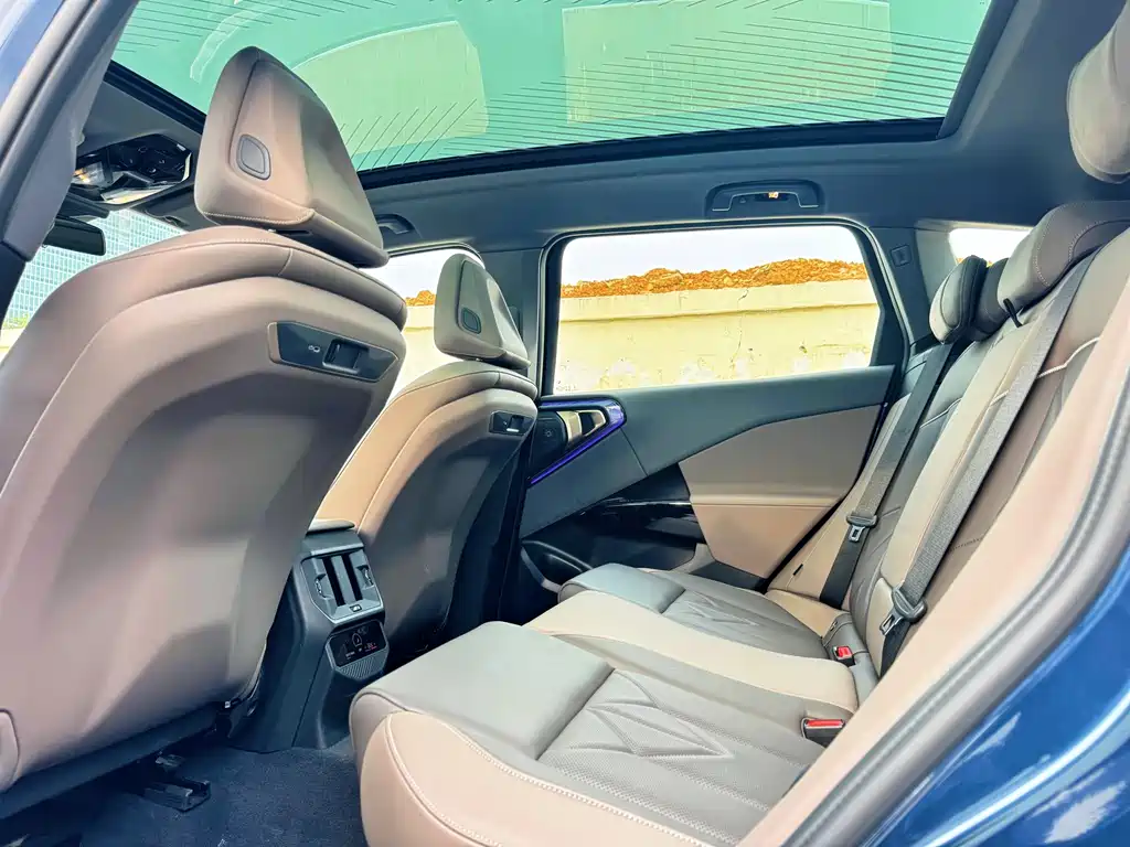 BMW X3 2025 — фото 11