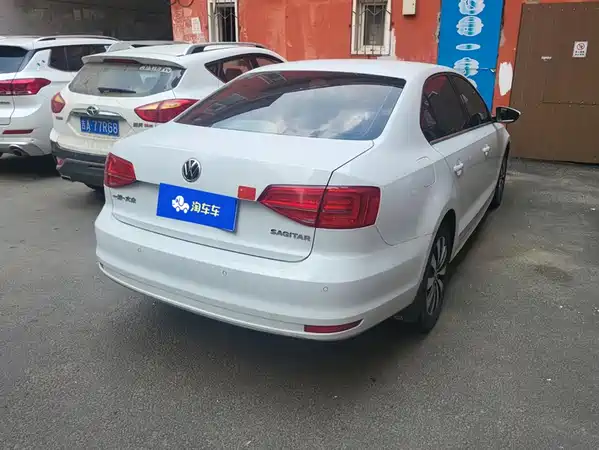 Volkswagen Sagitar 2019