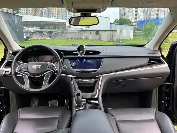 Cadillac XT5 2018
