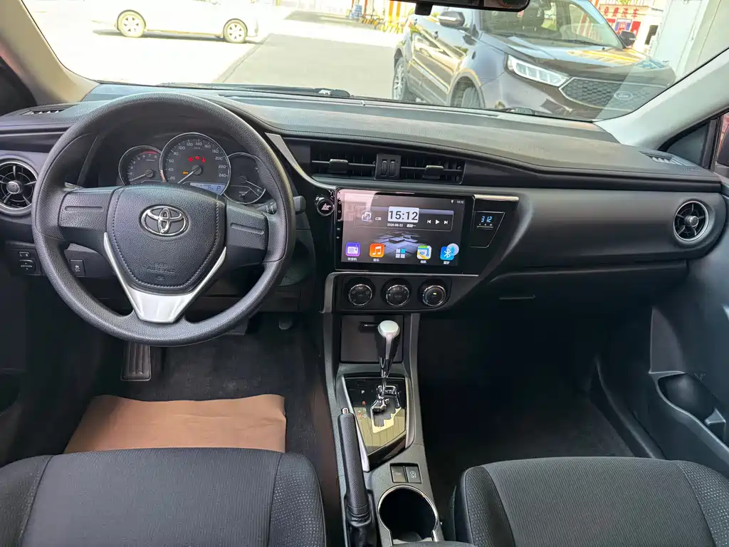 Toyota Corolla 2019 — фото 15