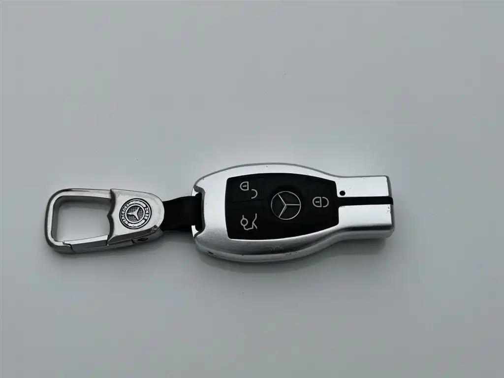 Mercedes-Benz E-Class 2015 — фото 19