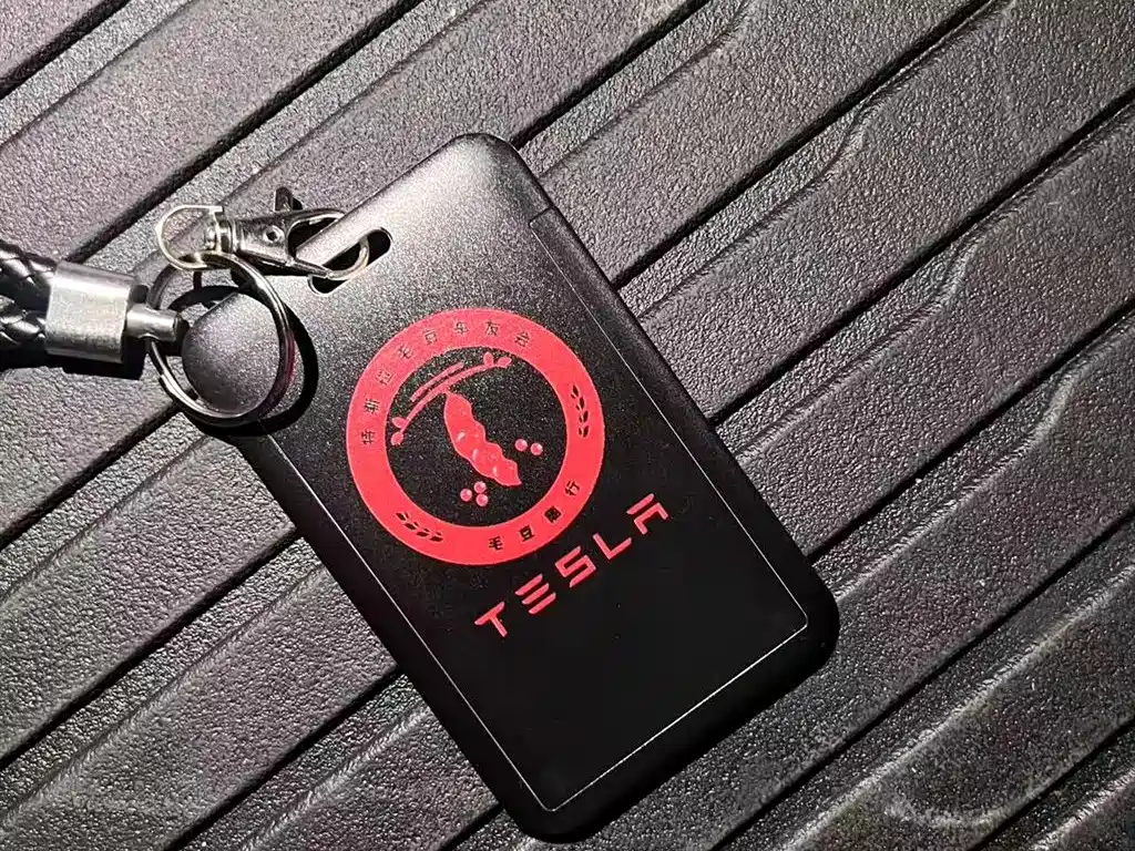 Tesla Model Y 2023 — фото 9