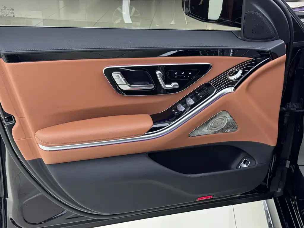 Mercedes-Benz S-Class 2023 — фото 11