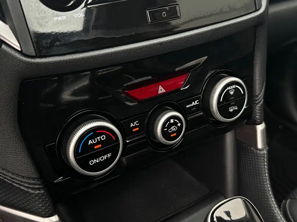 Subaru Forester 2019 — фото 17
