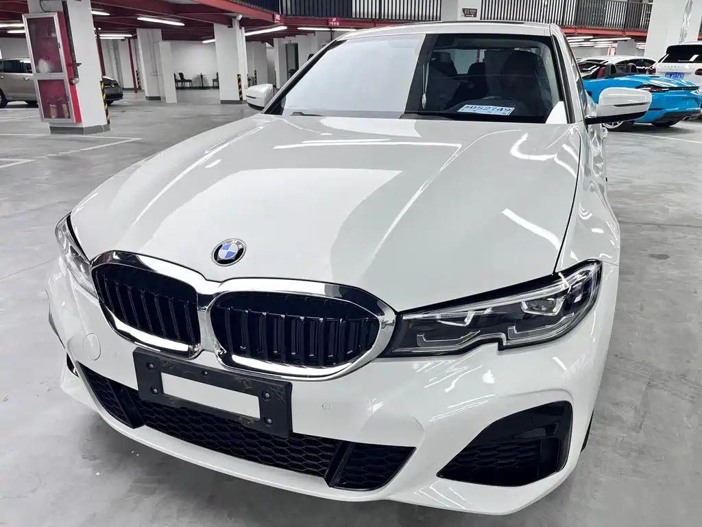 BMW 3 Series 2021