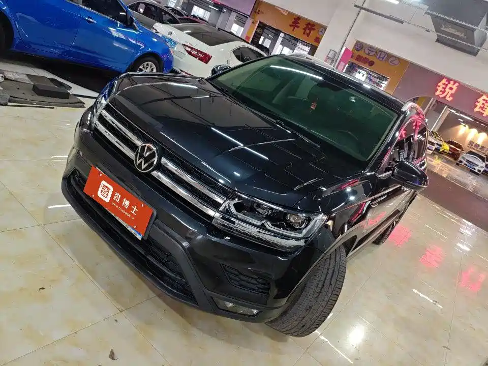 Volkswagen Tharu 2022