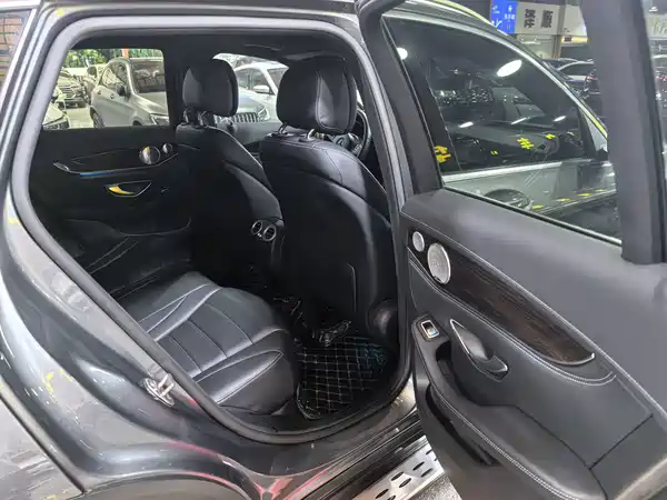 Mercedes-Benz GLC 2016