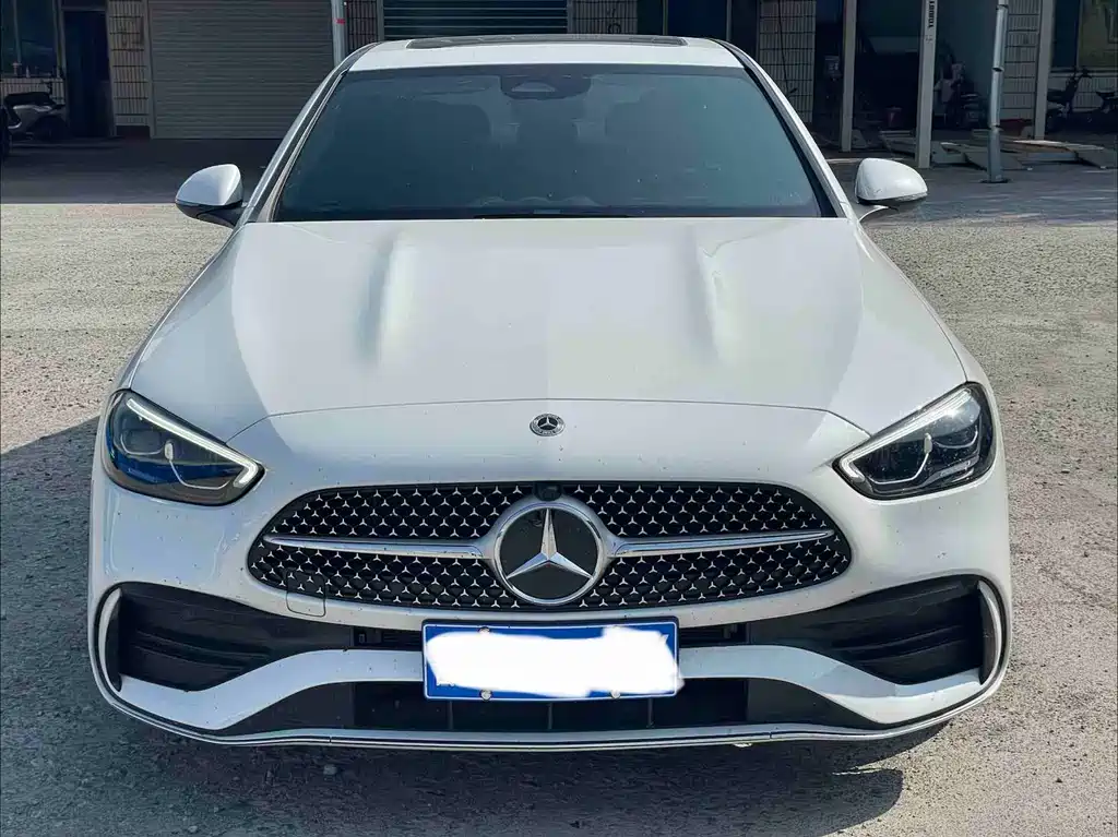Mercedes-Benz C-Class 2023 — фото 2