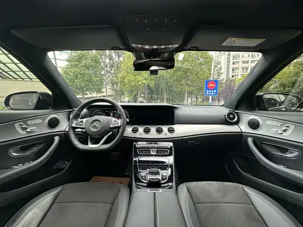 Mercedes-Benz E-Class 2018