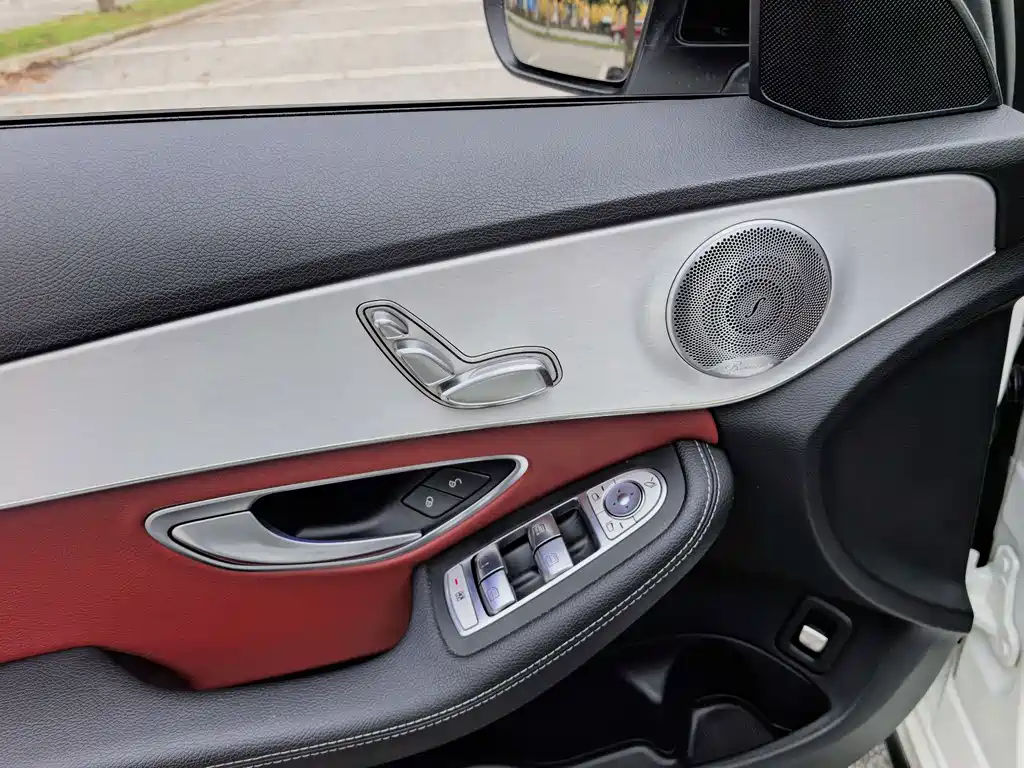 Mercedes-Benz C-Class 2021 — фото 12