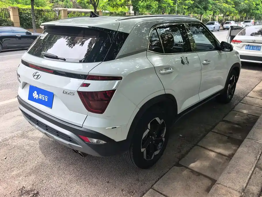 Hyundai ix25 2021