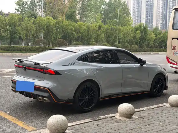 Changan UNI-V 2023