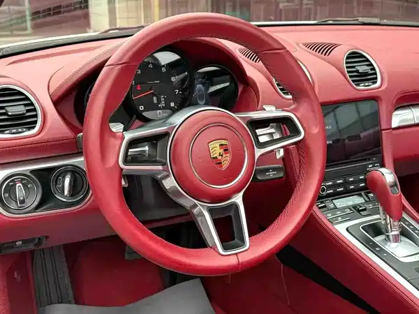 Porsche 718 2018