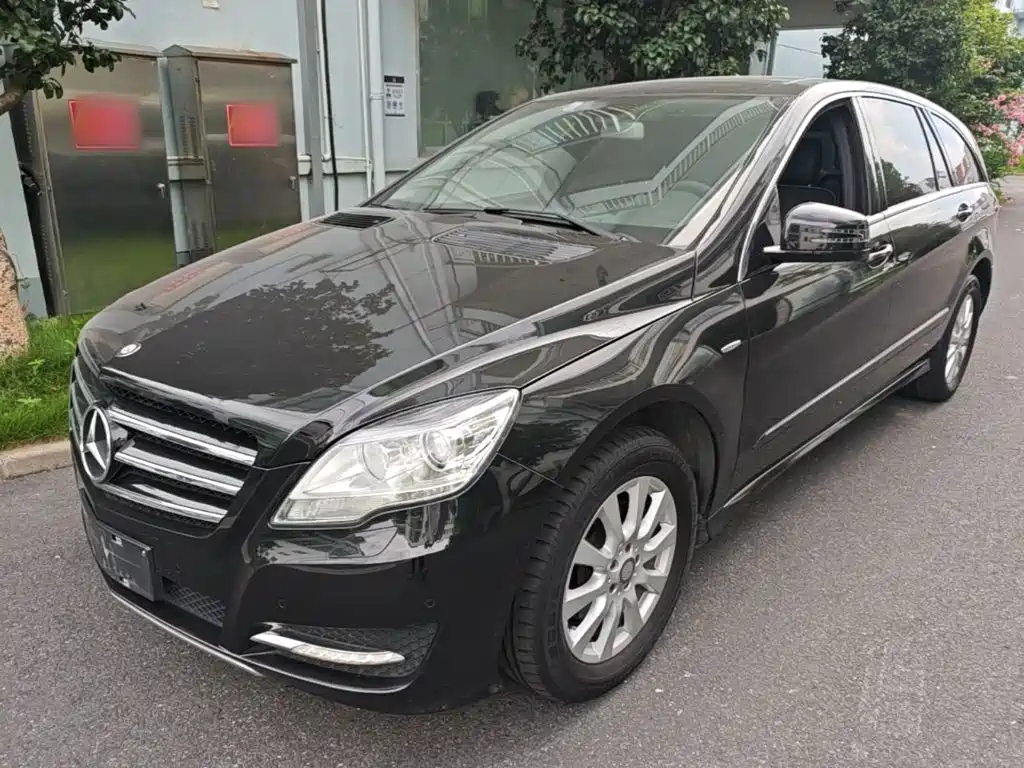 Mercedes-Benz R-Class 2017 — фото 1