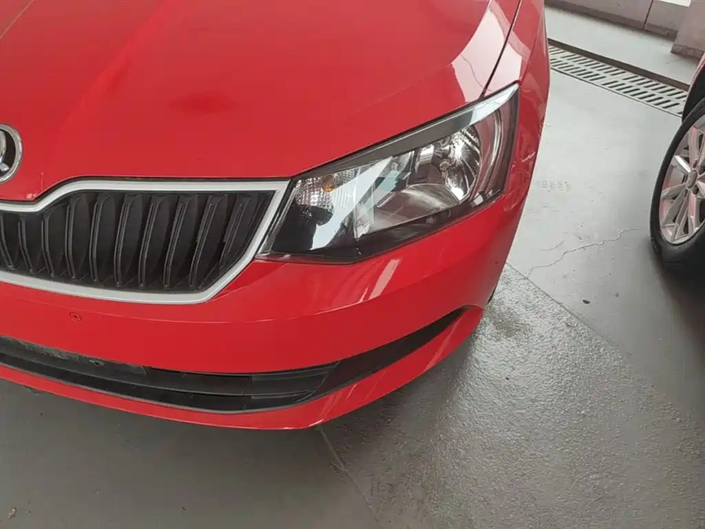 Skoda Fabia 2019 — фото 24