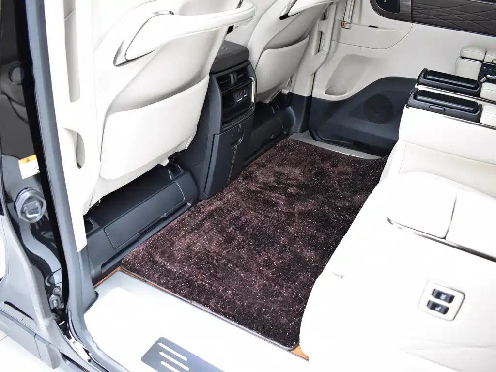 Toyota Alphard 2024 — фото 20