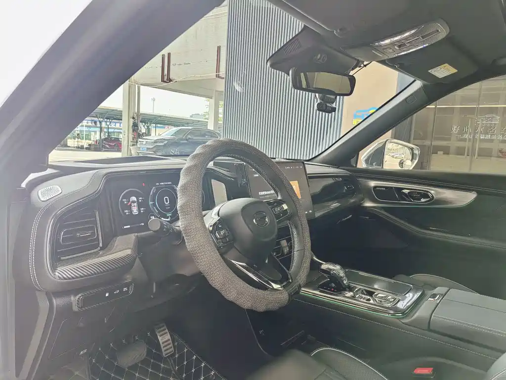 GAC Motor Trumpchi GS8 2023 — фото 10