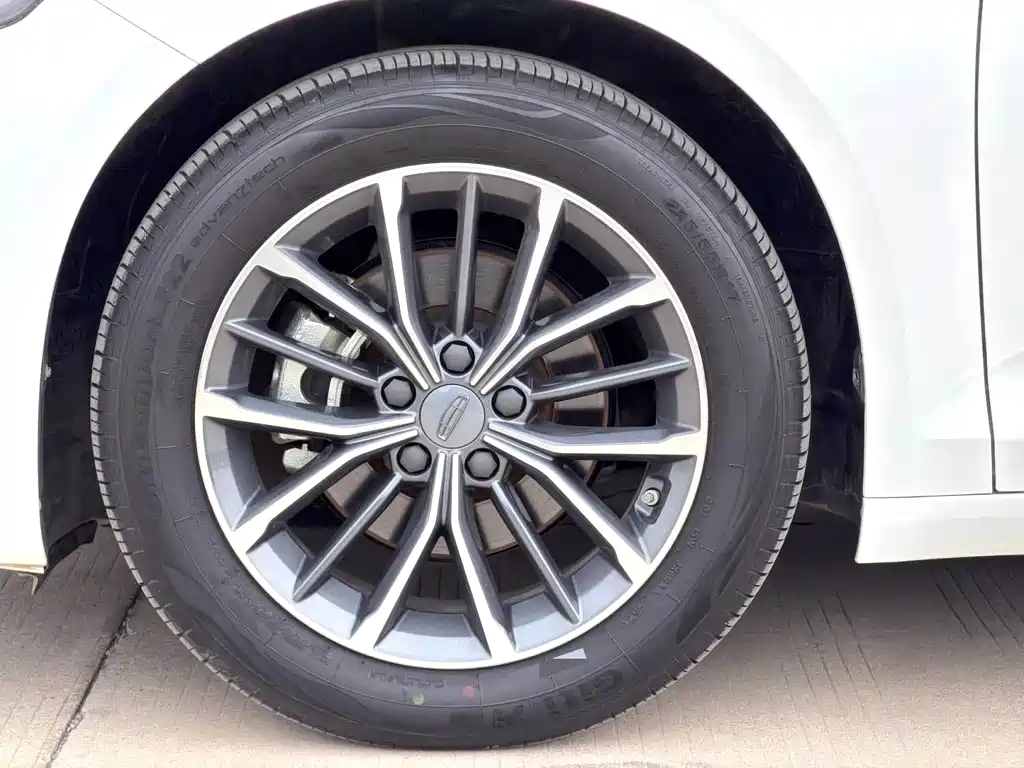Geely Xingrui 2023 — фото 15