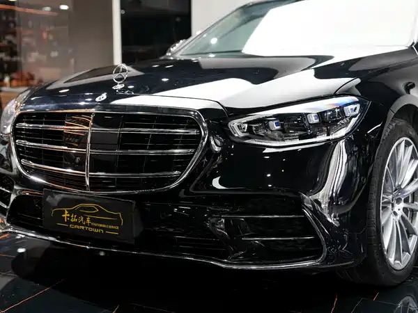 Mercedes-Benz S-Class 2024