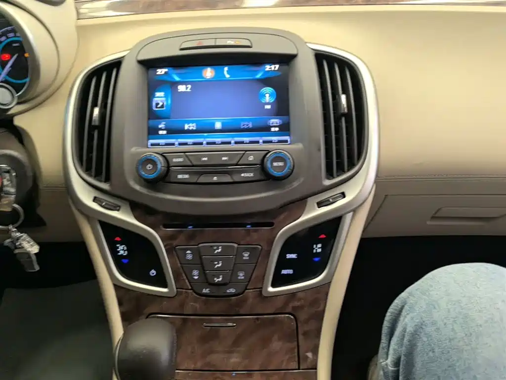 Buick LaCrosse 2014 — фото 13