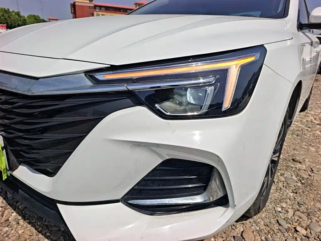 Roewe i6 MAX New Energy 2024 — фото 24