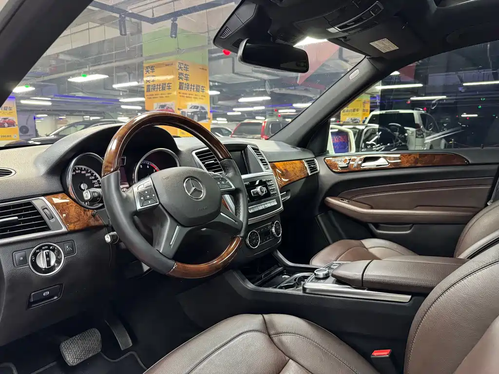 Mercedes-Benz M-Class 2013 — фото 15